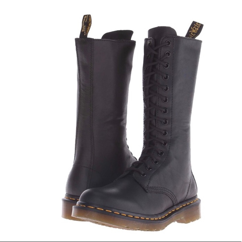 Dr.Marten Boots